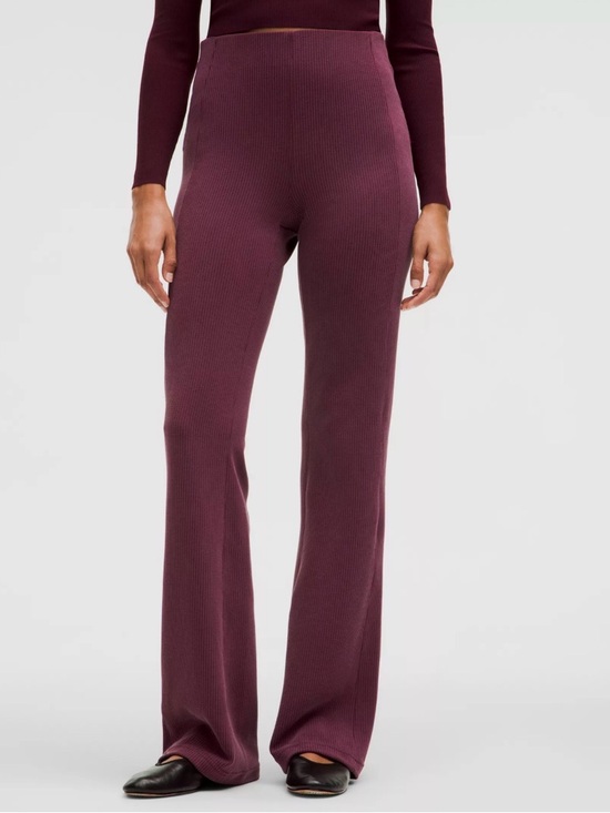lululemon athletica Pants - LuluLemon Ribbed Softstreme Flared Pant
Regular in Garnet Size 4